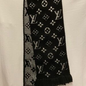 Louis Vuitton LV Monogram Logomania Shine Black Scarf